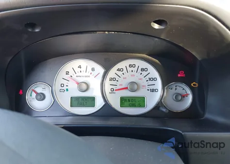 2006 Ford Escape Hybrid z USA, uszkodzony, nr VIN 1FMCU96H16KC56062